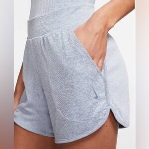 2 Pair NWT Nike Light Gray & Navy Stripe Yoga Training Shorts Pocket Size XL